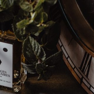 Maître Parfumeur et Gantier: Vocalise