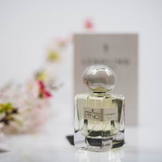 How to Apply Perfume to Maximize Its Use