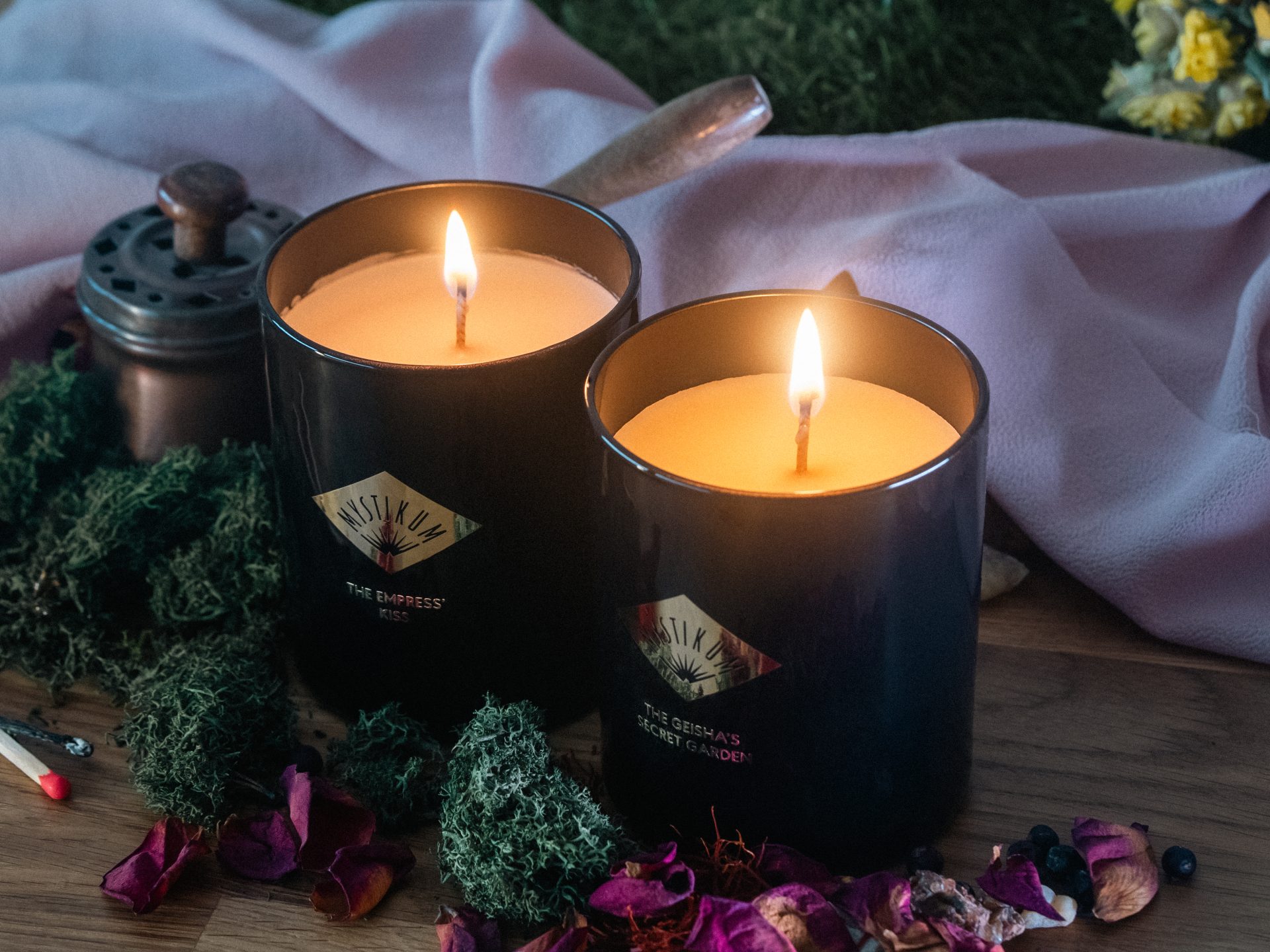 Mystikum’s Scented Candles – Bringing Niche Perfumery into the Home